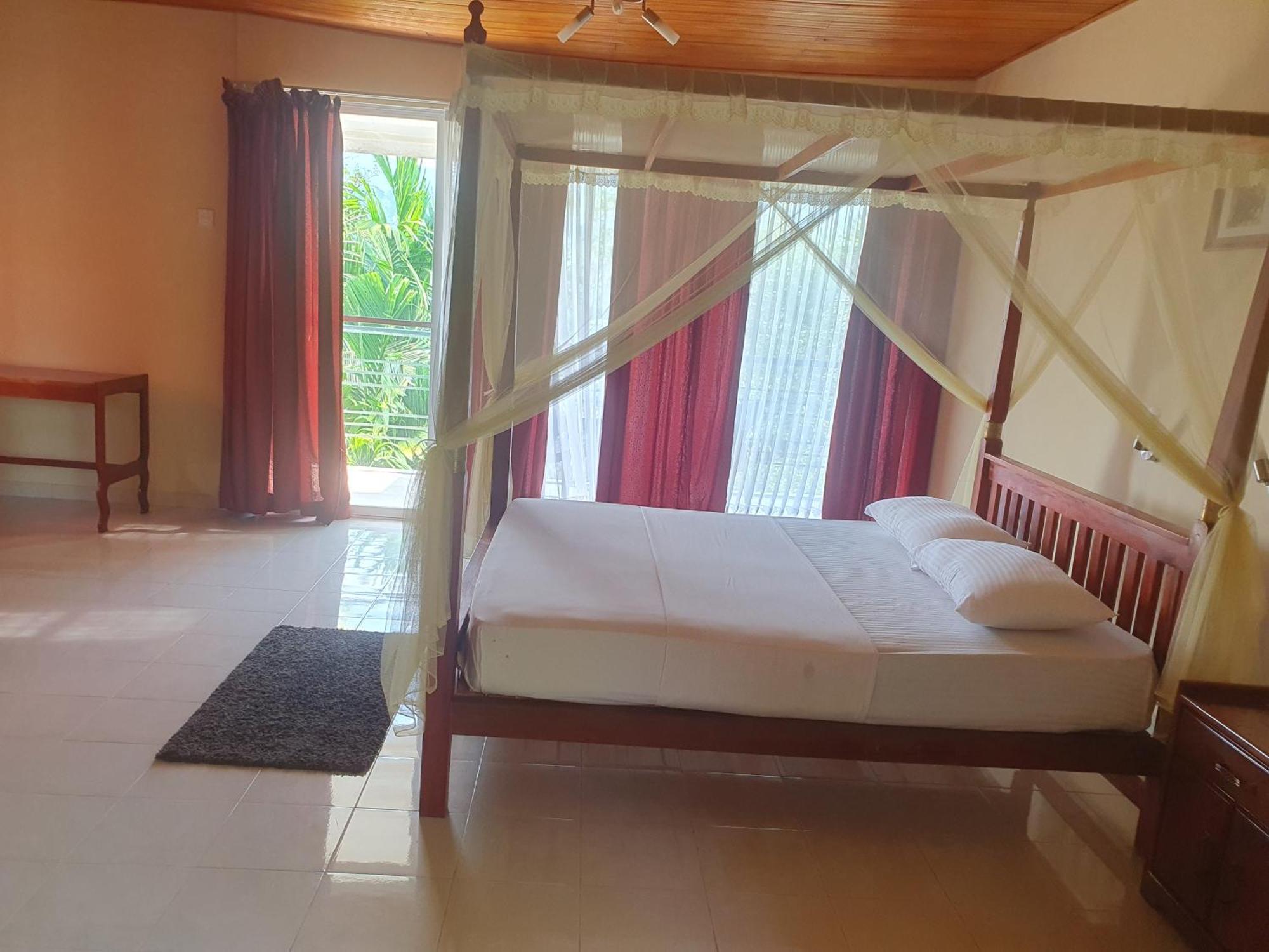 Rainforest Lodge, Deniyaya Chambre photo