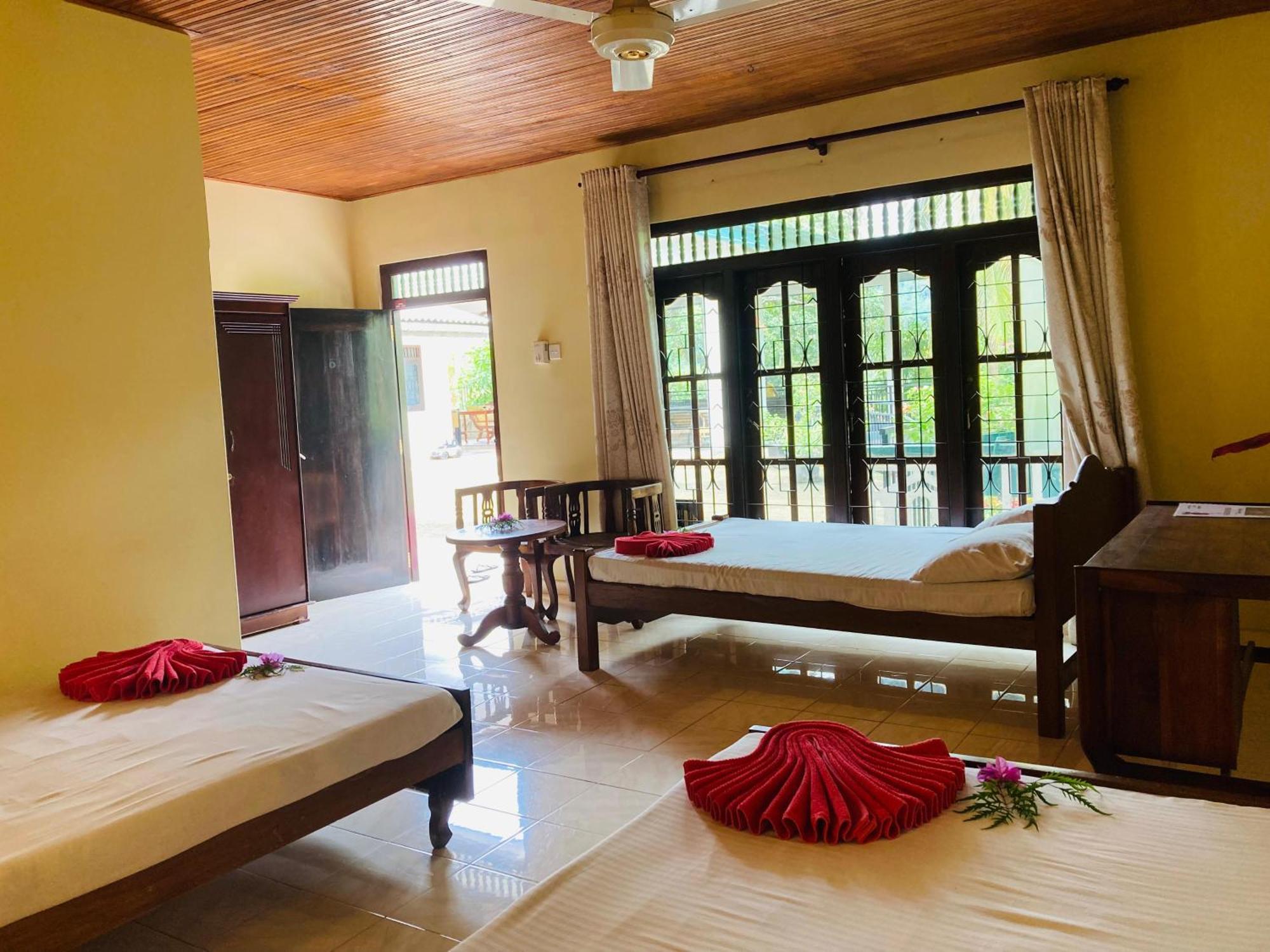 Rainforest Lodge, Deniyaya Extérieur photo